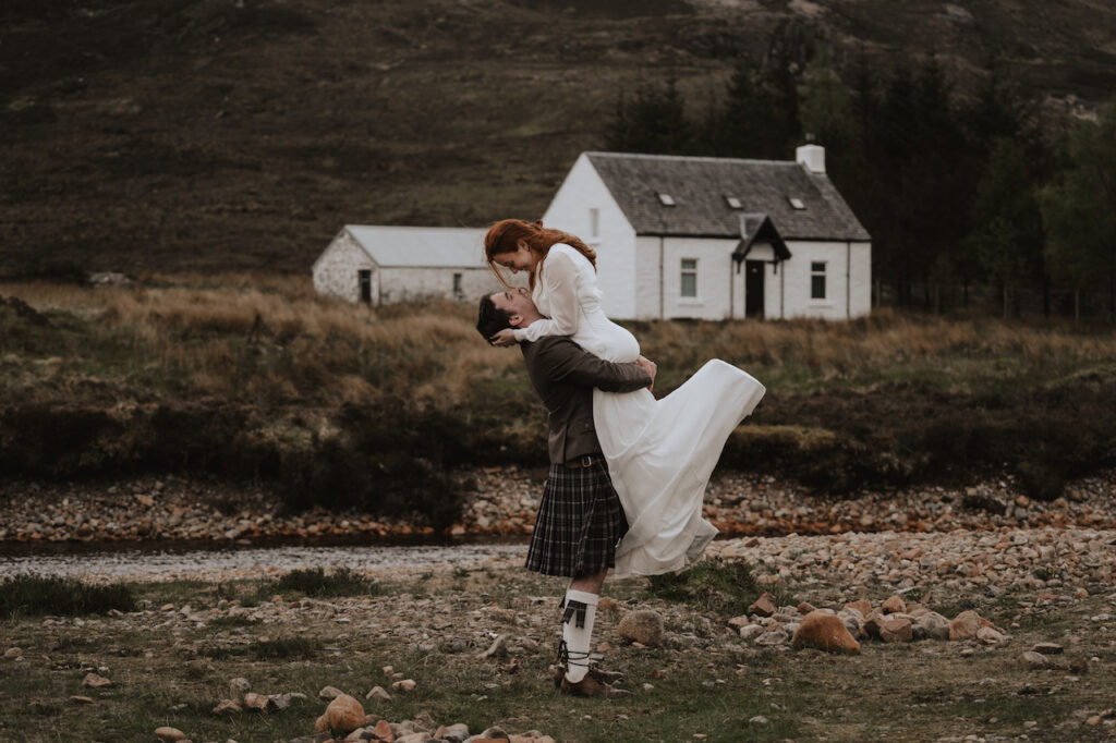 Intimate elopement photography in Scotland
