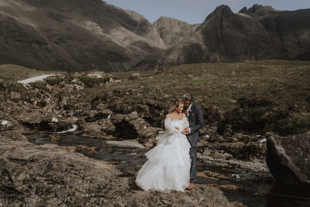 Scotland elopement photographer capturing an Isle of Skye elopement at The Fairy Pools