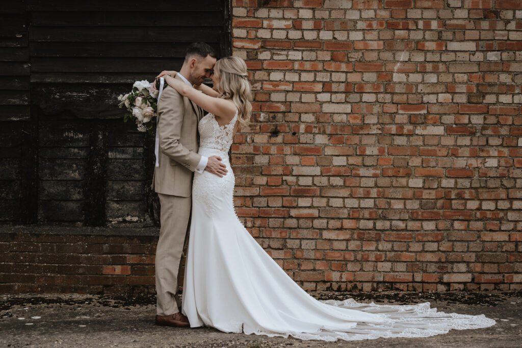 Milling Barn wedding photographer