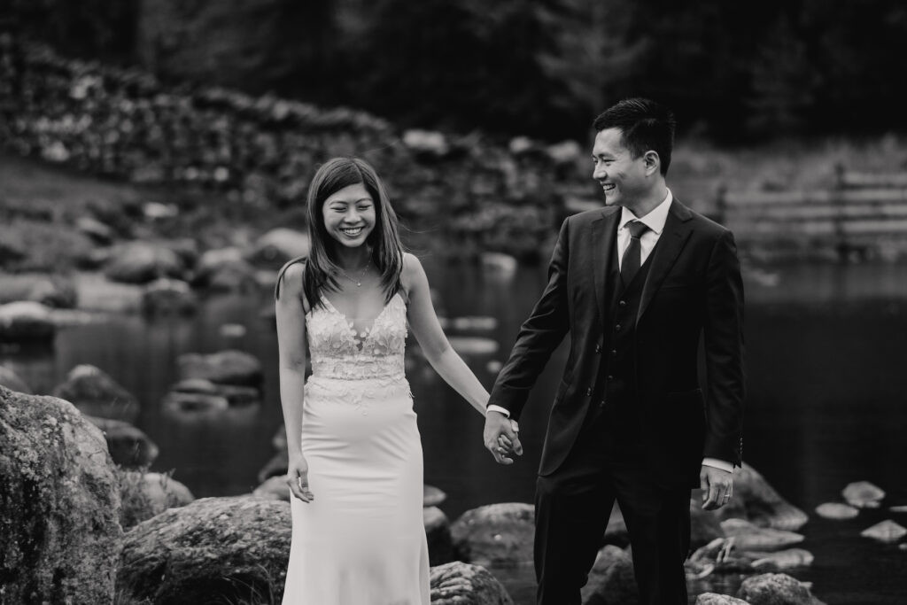 Elopement photographer capturing a couple on their Lake District elopement
