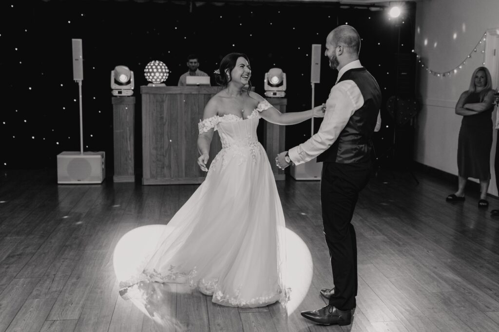 First dance at Maidens Barn captured by an Essex wedding photographer in Chelmsford