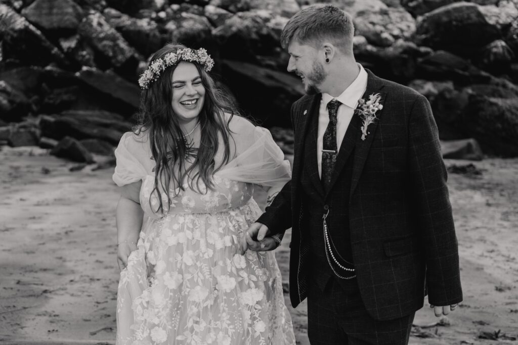 Scotland elopement photographer capturing elopement portraits on An Corran Beach on the Isle of Skye