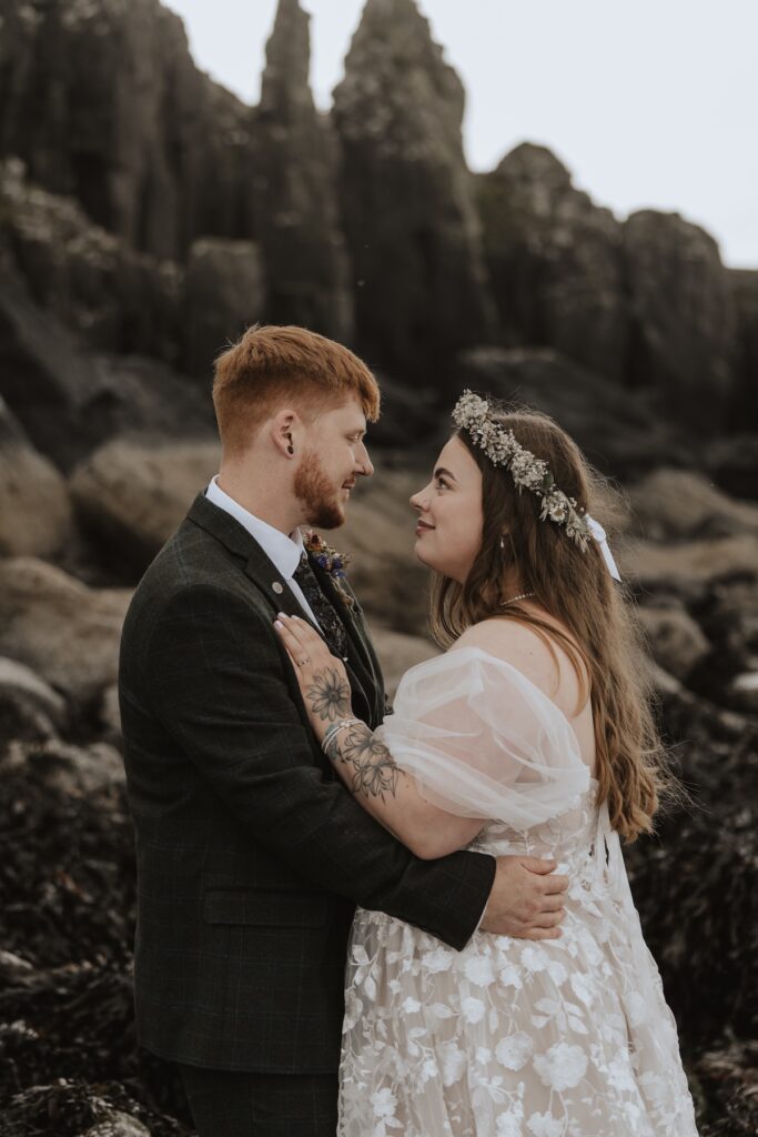 Eloping couple on the Isle of Skye in Scotland