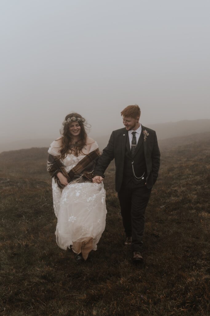 Scotland elopement photographer capturing an elopement at Quiraing on the Isle of Skye