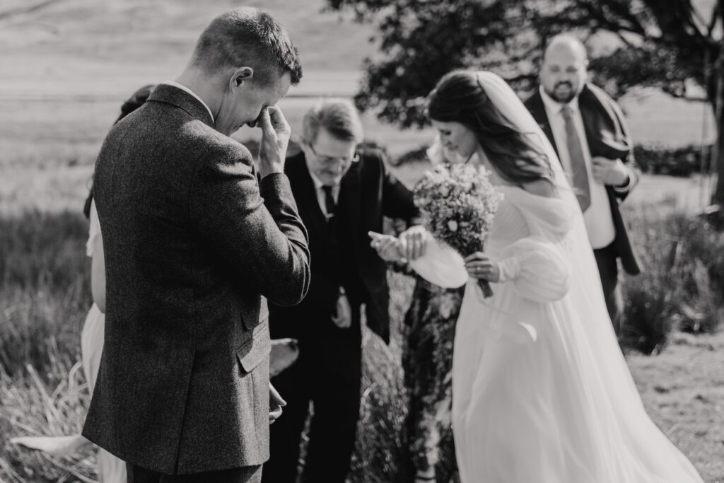 Scotland elopement photographer capturing the ceremony