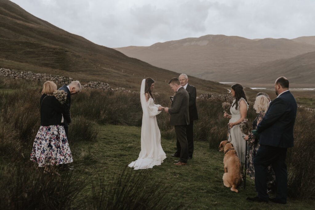 Elopement ceremony in Scotland on the Isle of Mull