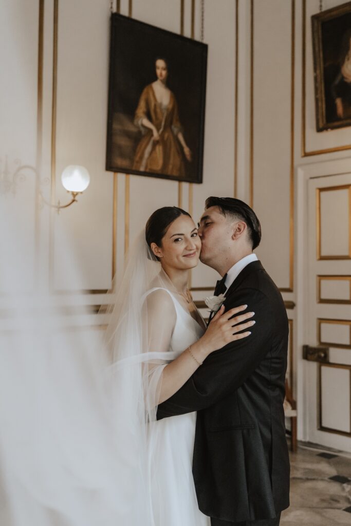 Couples portraits at Gosfield Hall in Essex