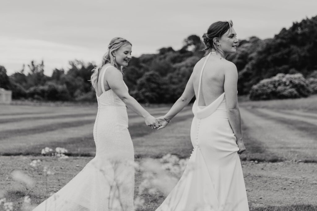 Romantic same-sex wedding portraits in Scotland